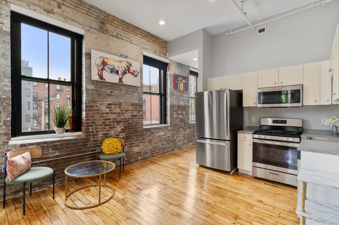 Condo in Boston, Massachusetts, United States 5 - 19056621