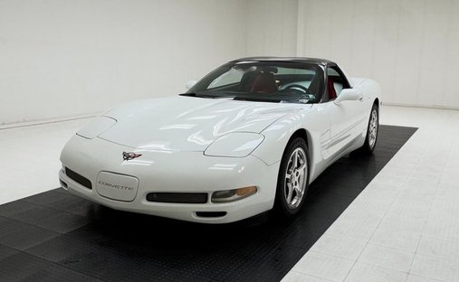 53 534 Miles/Corsa Exhaust/5.7L LS1 V8/4L60E Automatic/Well Kept Vette in Morgantown, United States 1
