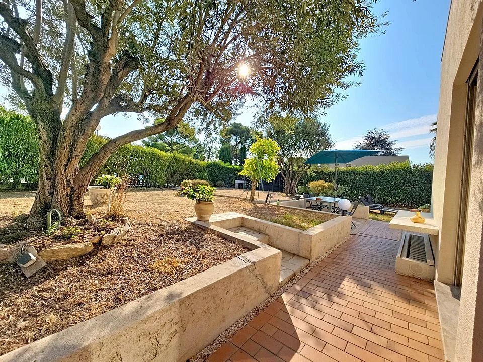 Villa in Collettes Bréguières-Les Vaux, Cagnes-sur-Mer, France 1 - 19056702