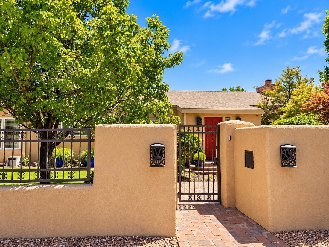 House in Albuquerque, New Mexico, United States 3 - 19056667