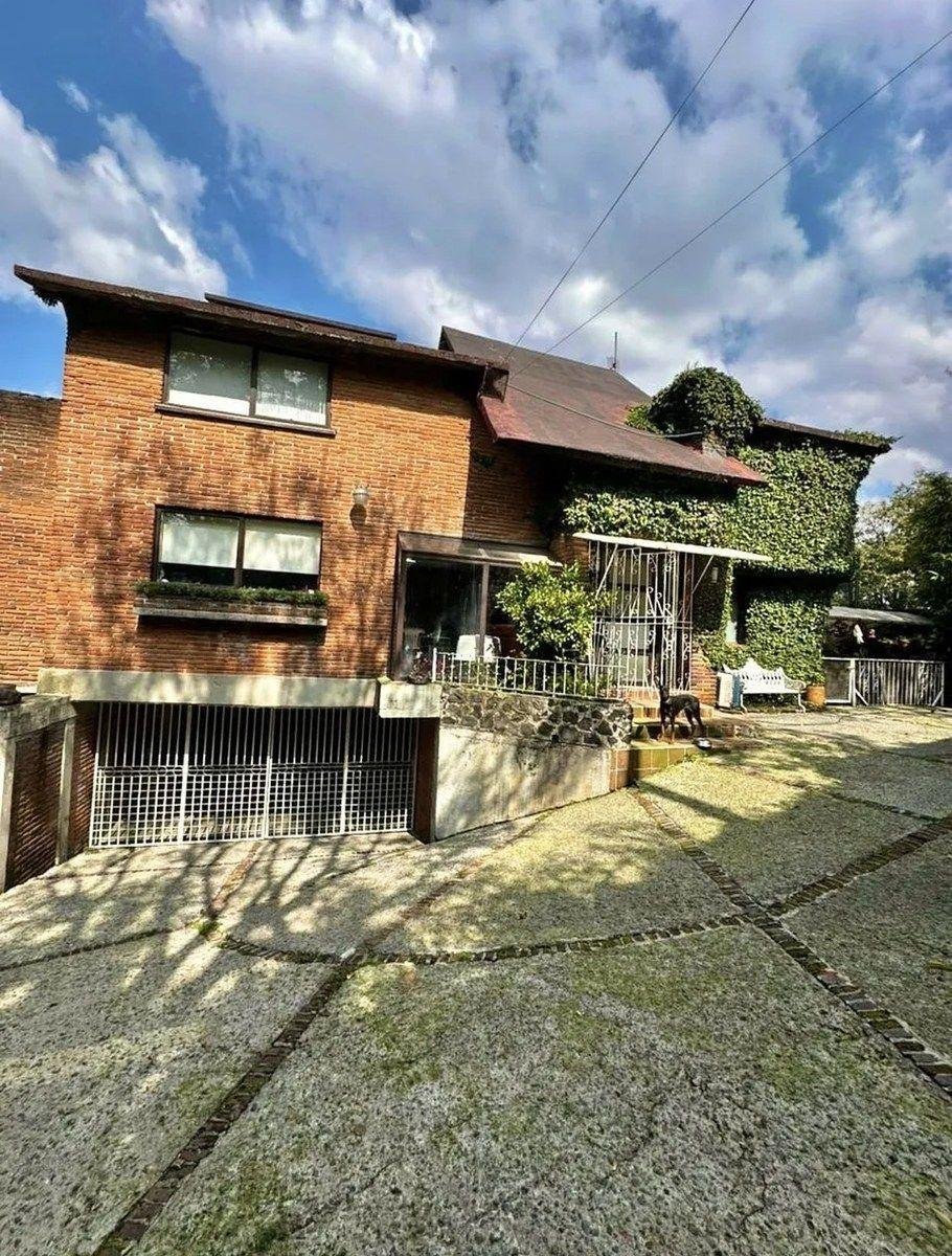 House in Mexico City, Mexico 2 - 19056605