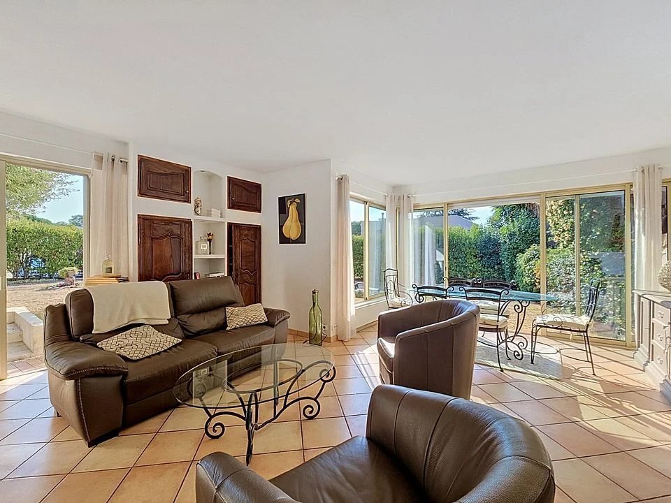 Villa in Collettes Bréguières-Les Vaux, Cagnes-sur-Mer, France 3 - 19056702