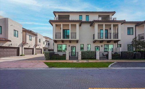 Eigentumswohnung in Miami Springs, Florida, Vereinigte Staaten 1