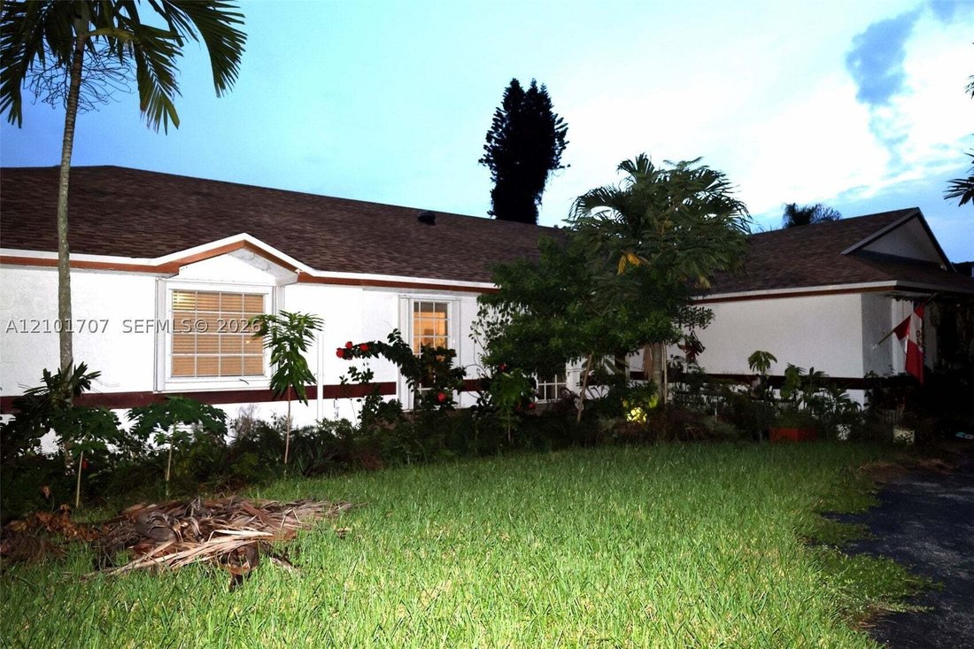 Casa a West Miami, Florida, Stati Uniti 5 - 19046042