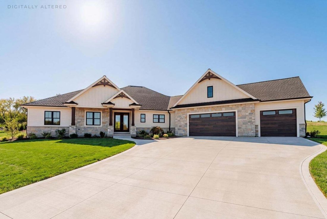 House in Sussex, Wisconsin, United States 1 - 19056726