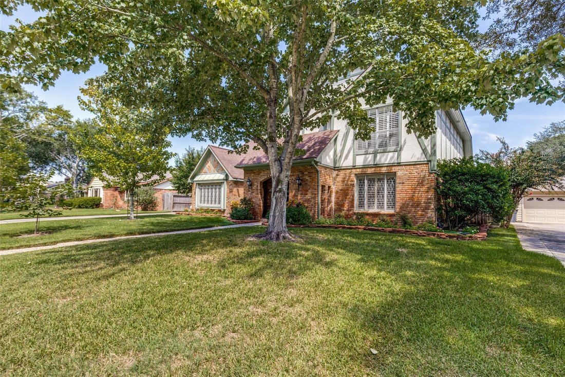 House in Sugar Land, Texas, United States 3 - 19056823
