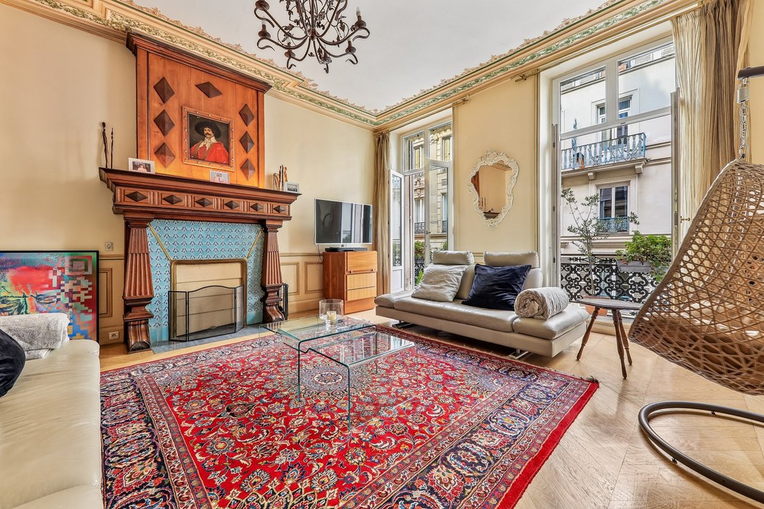 Appartamento a Hoche-Friedland, Paris 8e Arrondissement, Parigi 2 - 19056638