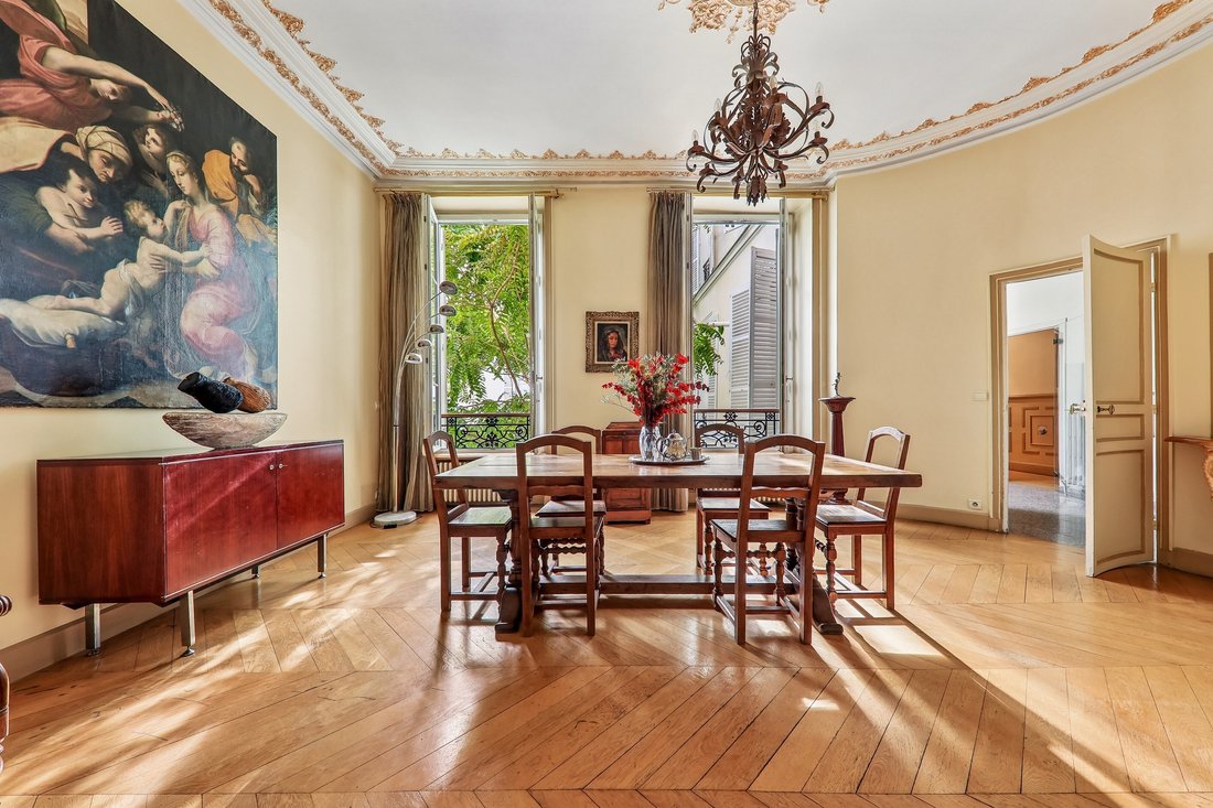 Appartamento a Hoche-Friedland, Paris 8e Arrondissement, Parigi 4 - 19056638