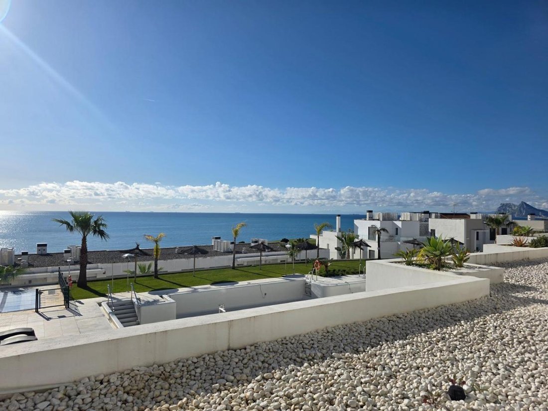 Apartment in La Alcaidesa, San Roque, Andalusia 1 - 19057082