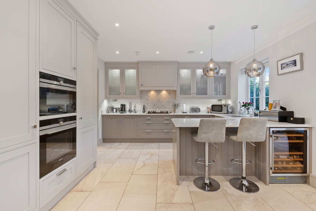 Casa a Ascot, Inghilterra 3 - 19057059