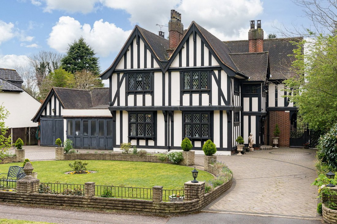 Maison à Ardleigh Green, Romford, Angleterre 1 - 14121895