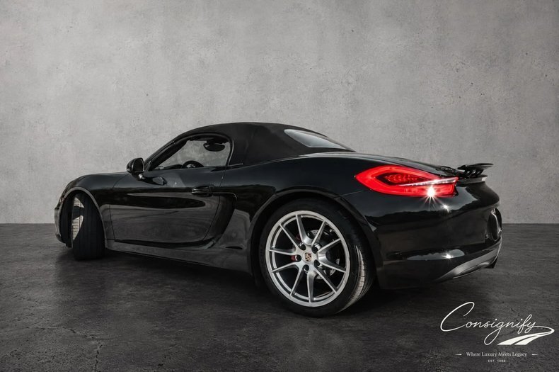Cabriolet in Glendale, United States 2 - 19057005