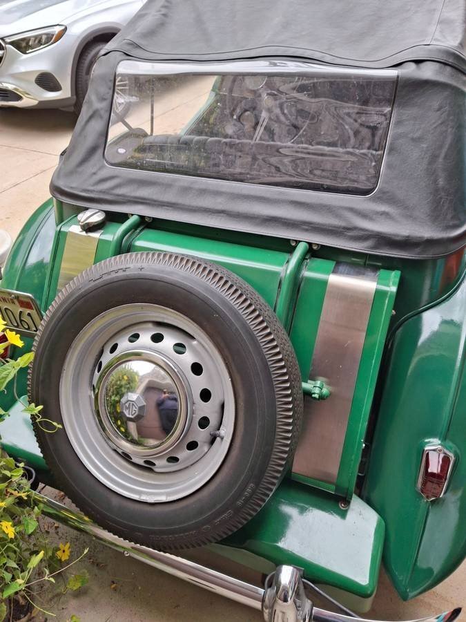 Roadster in Glendale, United States 5 - 19056955