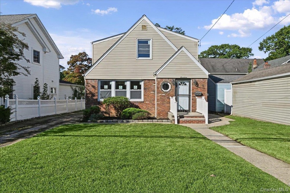 Haus in Lynbrook, New York, Vereinigte Staaten 2 - 19057032