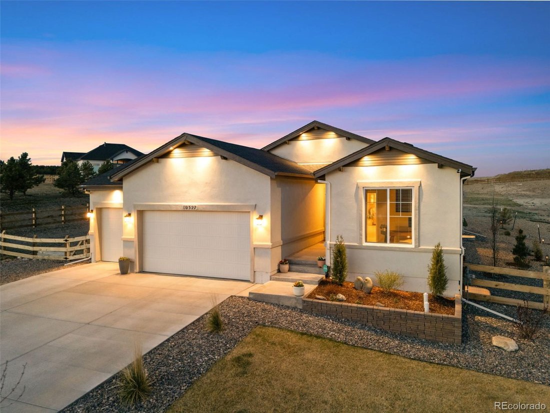 House in Colorado Springs, Colorado, United States 1 - 19057072