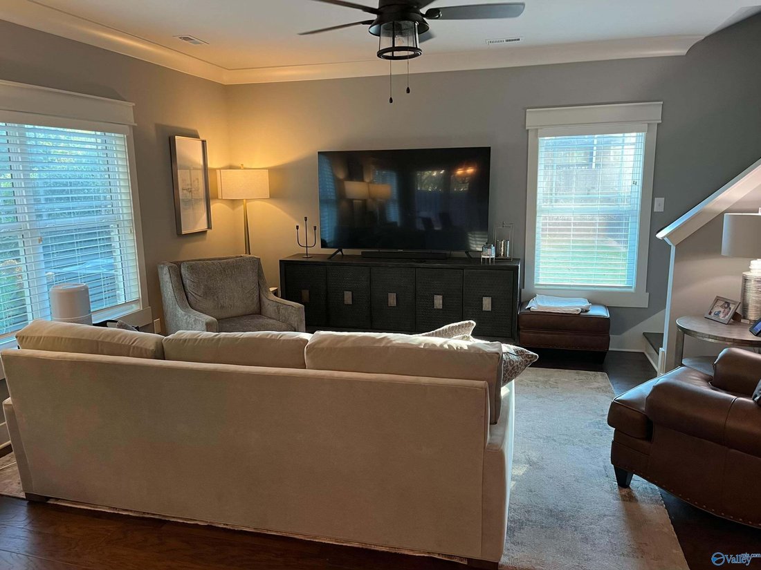 House in Redstone Arsenal, Alabama, United States 4 - 19057014