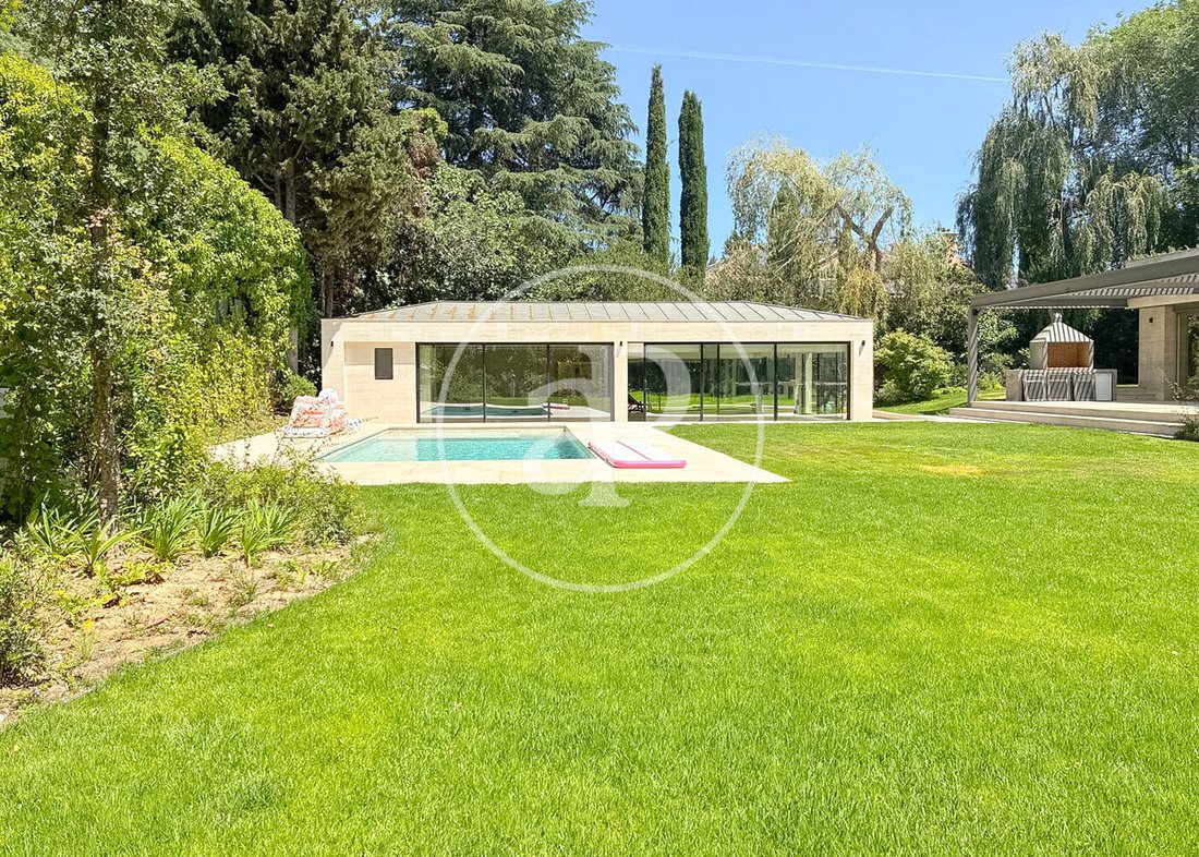 Villa in La Moraleja, Alcobendas, Autonome Gemeinschaft Madrid 4 - 19057499