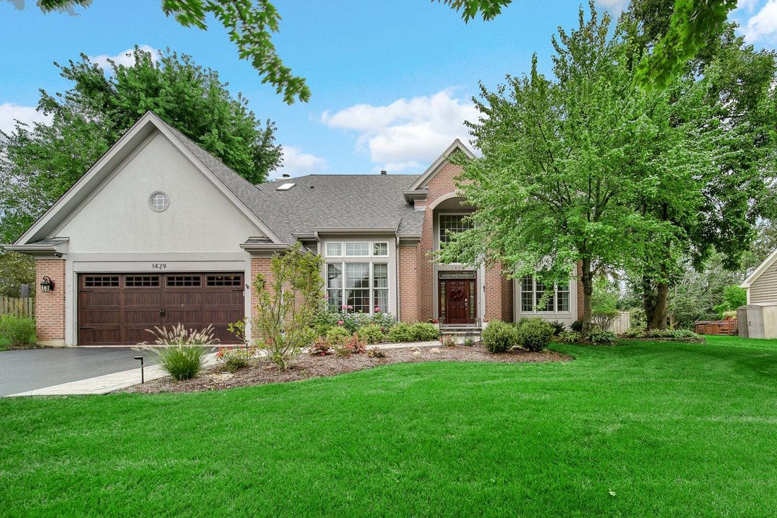 House in Libertyville, Illinois, United States 2 - 19057053
