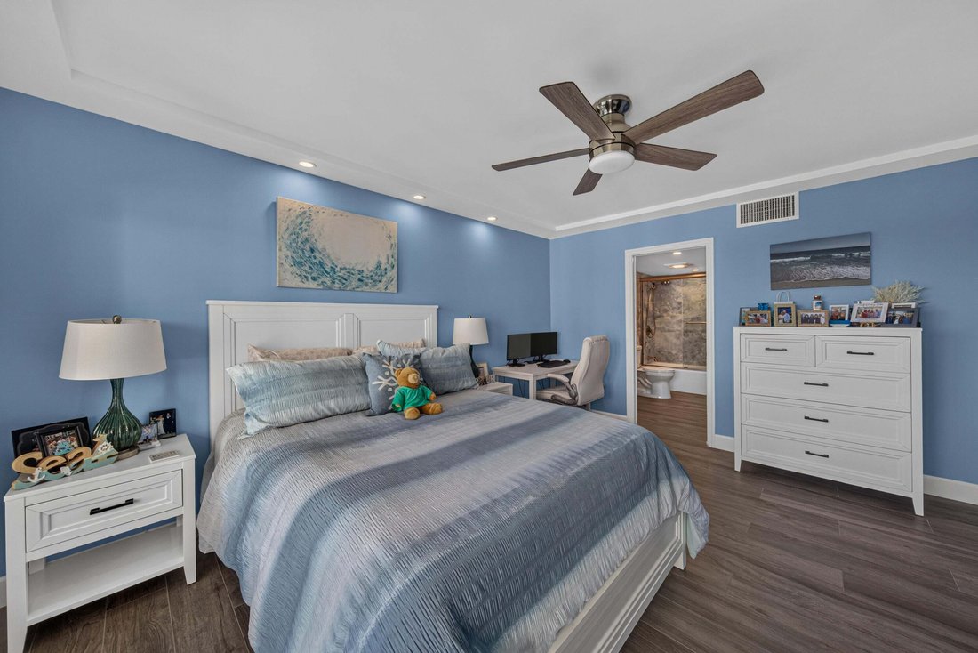 Condo in Fort Lauderdale, Florida, United States 5 - 19057248