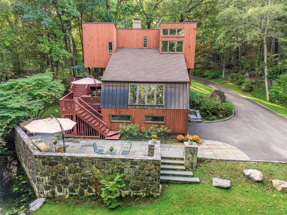 House in Chappaqua, New York, United States 2 - 19057035