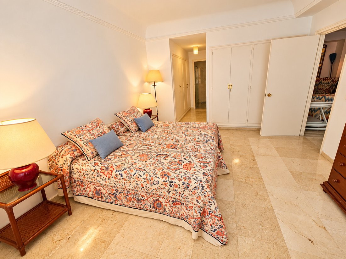 Apartment in Guadalmina Baja, San Pedro de Alcantara, Spain 4 - 19057383