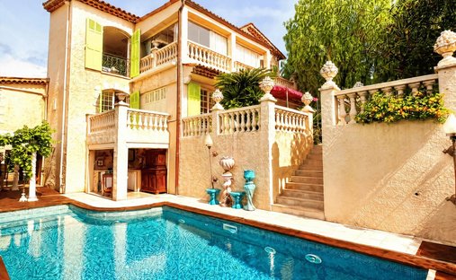 Villa en Les Groules-Les Breguieres, Antibes, Francia 1