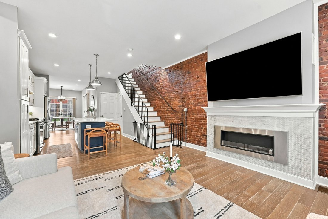 Townhouse in Pittsburgh, Pennsylvania, United States 4 - 19058211