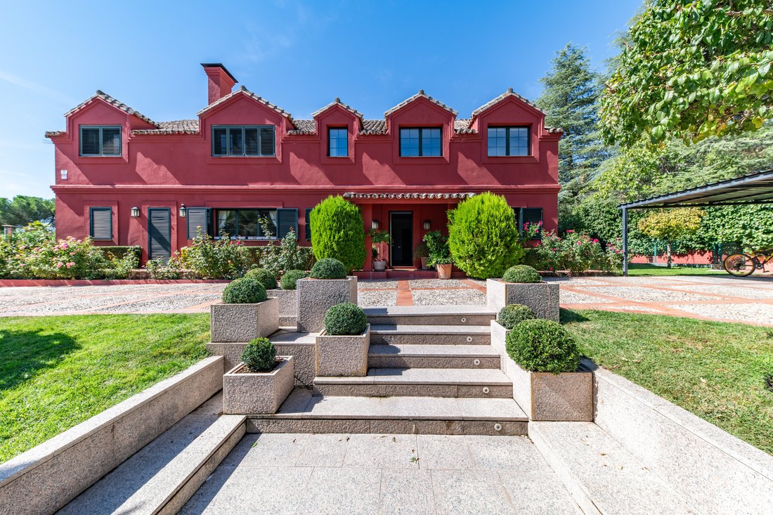 House in Pozuelo de Alarcon, Comunidad de Madrid, Spain 1 - 19058608