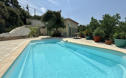 Casa en Castagniers, Provenza-Alpes-Costa Azul, Francia 1
