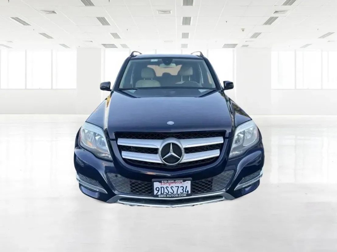 Suv in Fremont, CA, United States 2 - 19058471