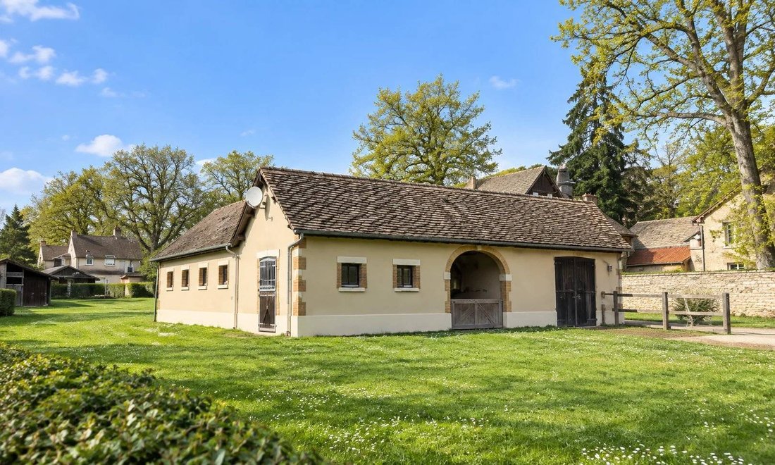 House in Barbizon, Ile-de-France, France 3 - 19057892