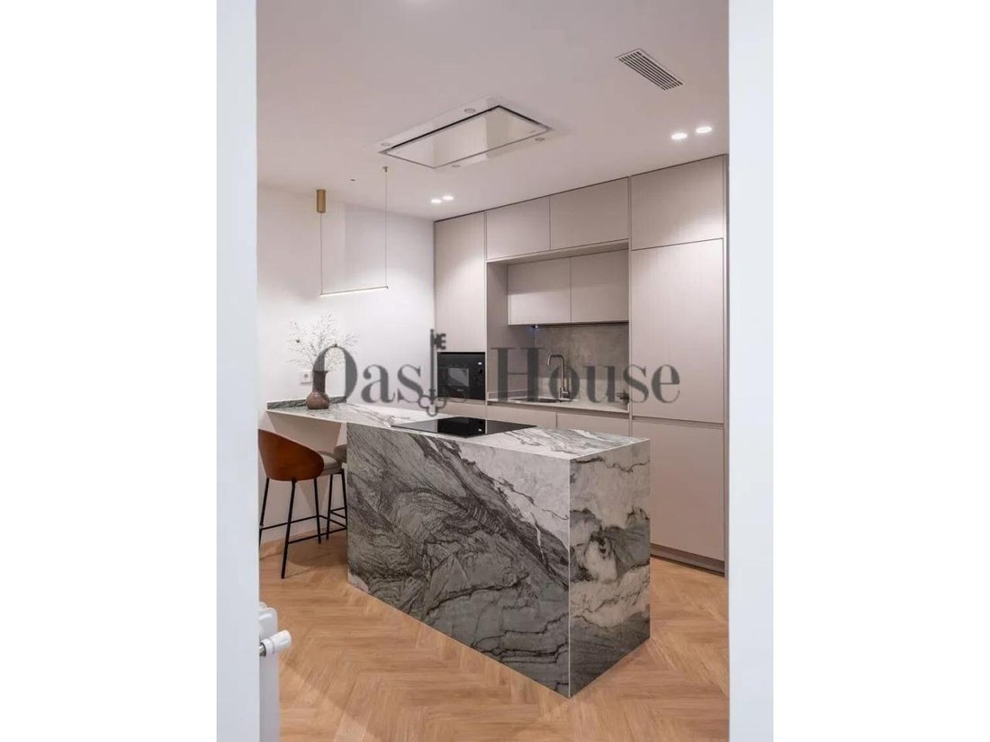 Apartment in Retiro, Madrid, Spain 5 - 19057494