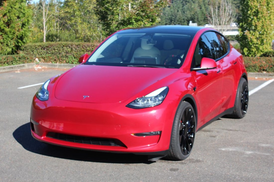 Suv in Lynnwood, WA, United States 1 - 19058509