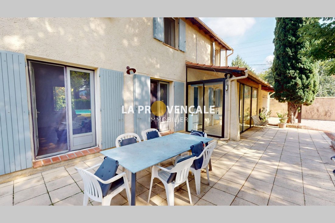 Villa in Vieille Ville-Cativel, Gardanne, France 2 - 19057526
