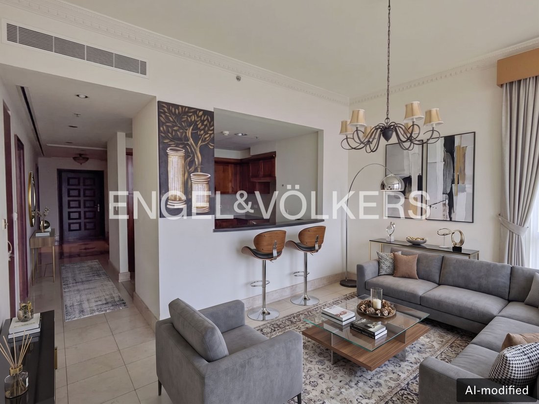 Apartment in Al Majaz, Sharjah, United Arab Emirates 5 - 19057814