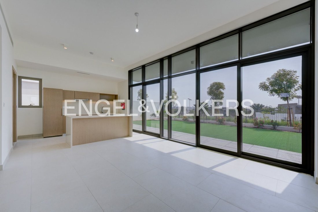 Villa in Jebel Ali Village, Dubai, United Arab Emirates 3 - 19057893