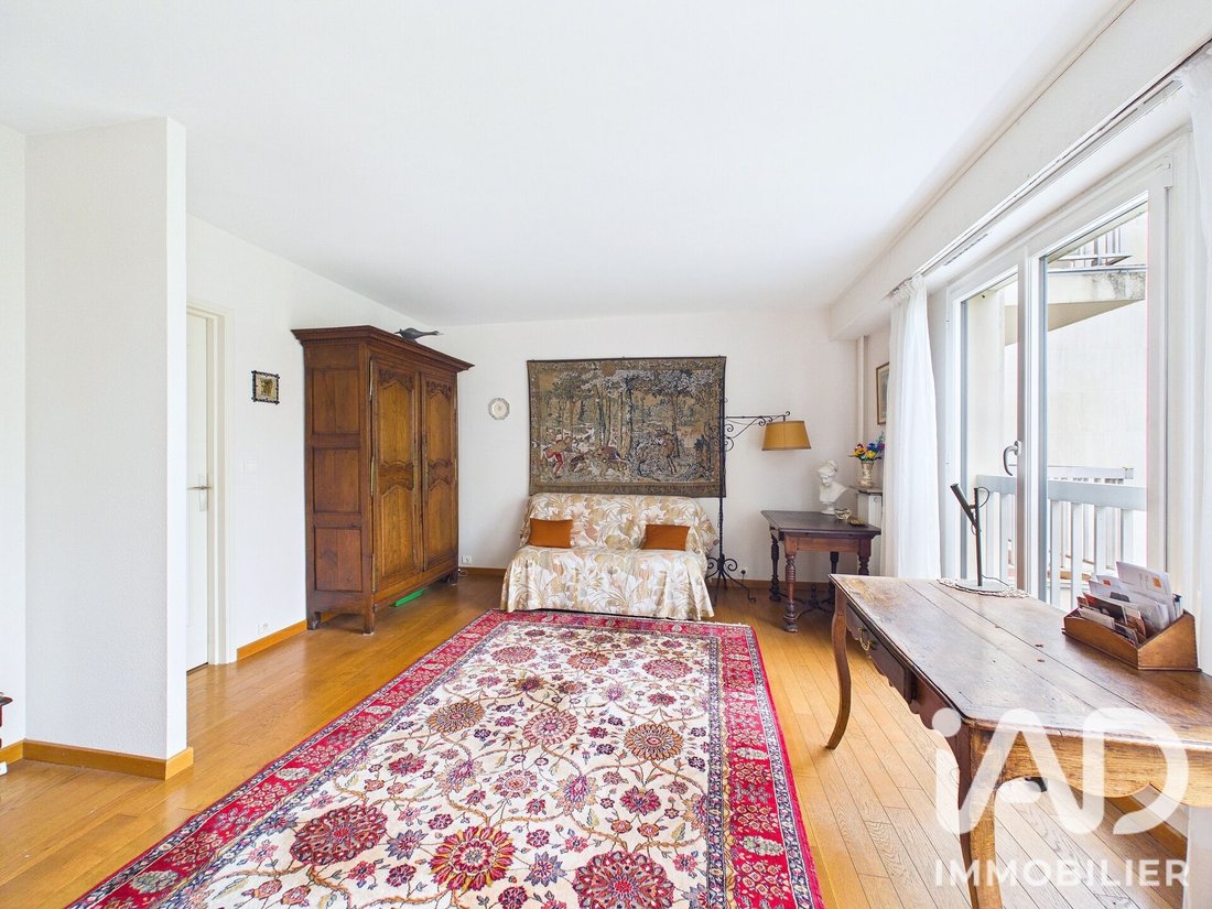 Apartment in Parc de Sceaux, Sceaux, France 4 - 19058764