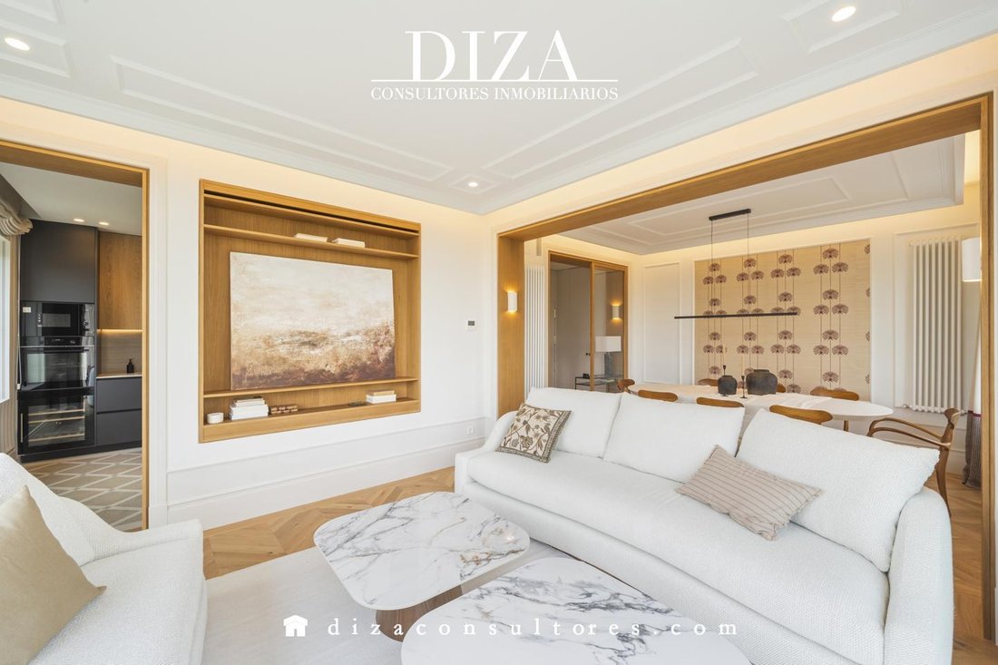 Appartamento a Retiro, Madrid, Spagna 4 - 19057687