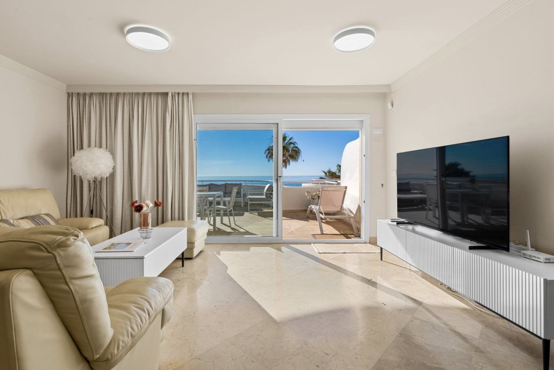 Apartment in Estepona, Andalusia, Spain 4 - 19058567