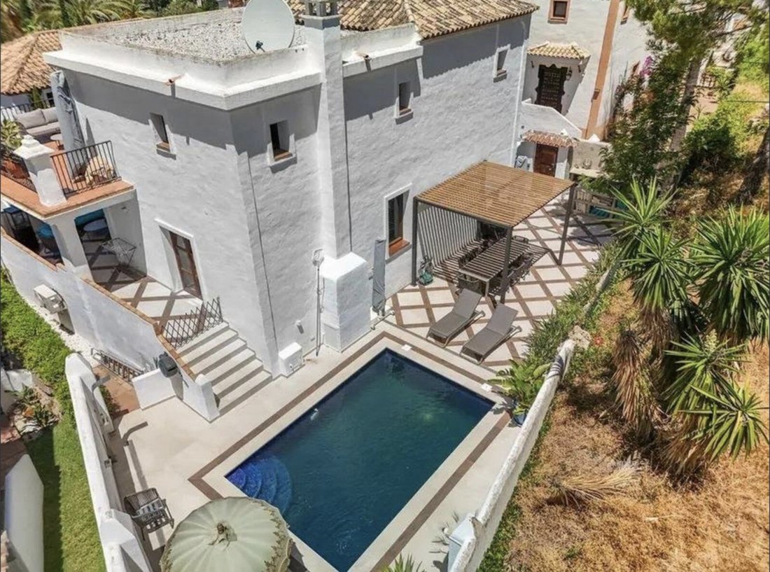 Villa a Estepona, Andalusia, Spagna 2 - 19058529