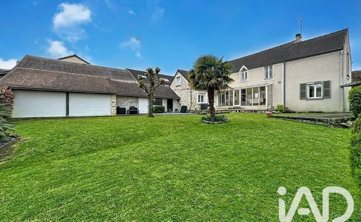 House in Briis-sous-Forges, Ile-de-France, France 1