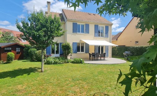 House in Annet-sur-Marne, Ile-de-France, France 1