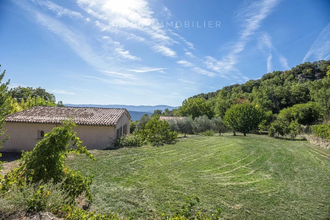 Finca en Viens, Provenza-Alpes-Costa Azul, Francia 4 - 19047027