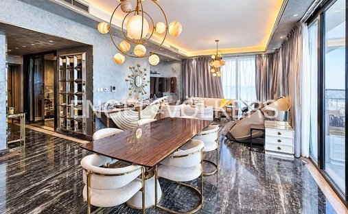 Penthouse in JLT / Jumeirah Lakes Towers, Dubai, United Arab Emirates 1