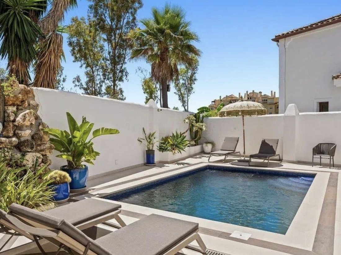 Villa a Estepona, Andalusia, Spagna 1 - 19058529