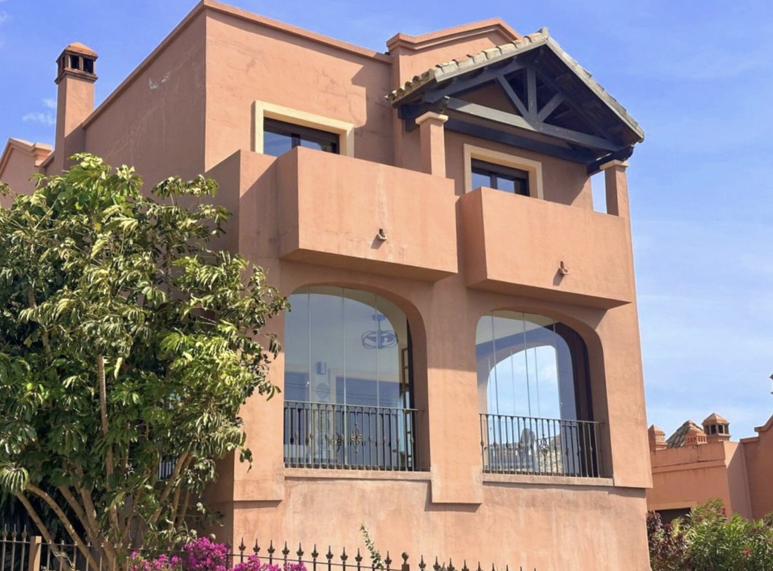 House in Estepona, Andalusia, Spain 4 - 19058379
