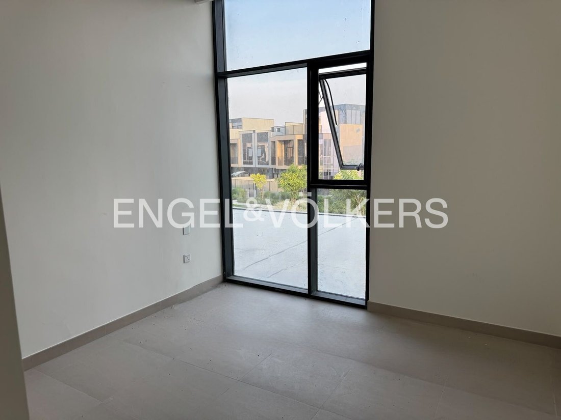 Villa in Al Hebiah Dritte, Al Hebiah, Dubai 5 - 19057980