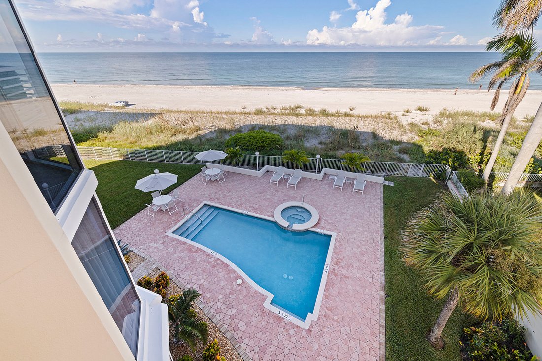 Condo in Indian Shores, Florida, United States 2 - 19057790