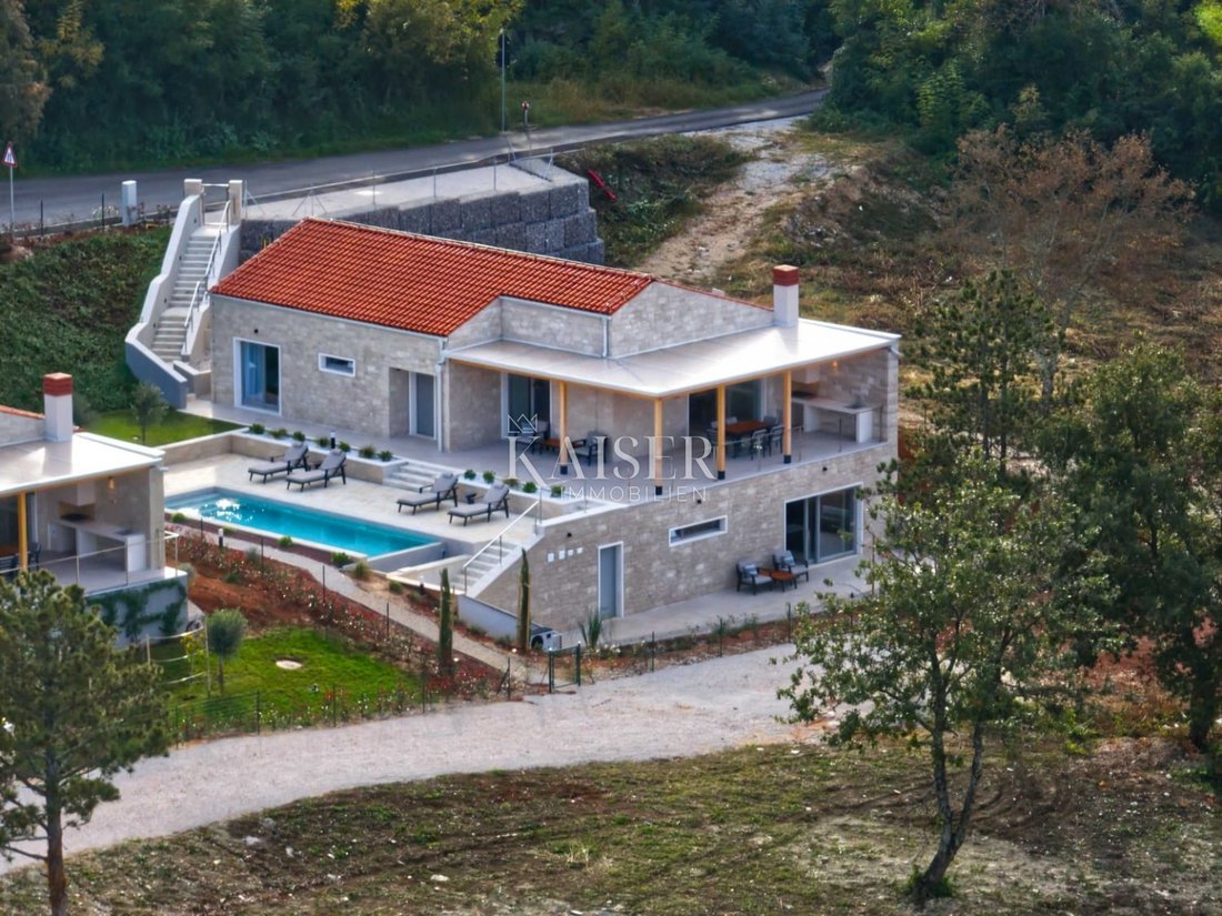 Villa in Opcina Motovun, Istria County, Croatia 3 - 13450243