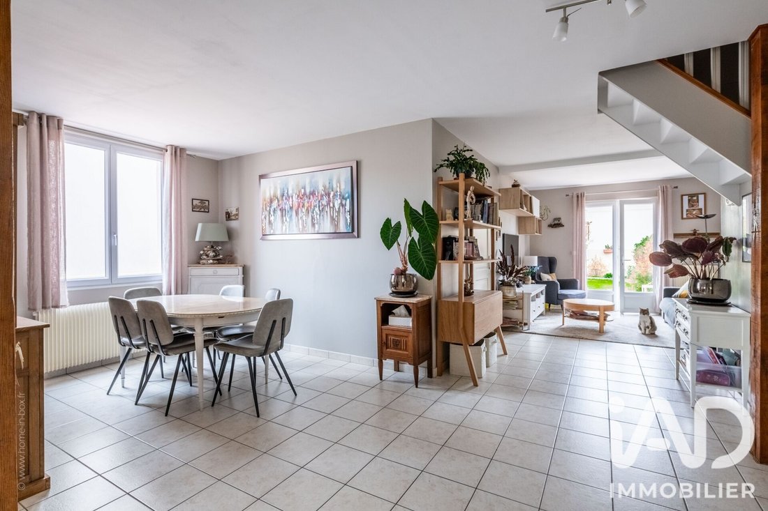 House in Montesson, Ile-de-France, France 2 - 19058767